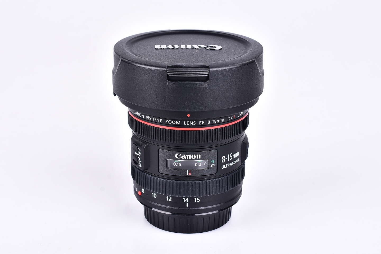 Canon EF 8-15 mm f/4,0 L USM fisheye bazar