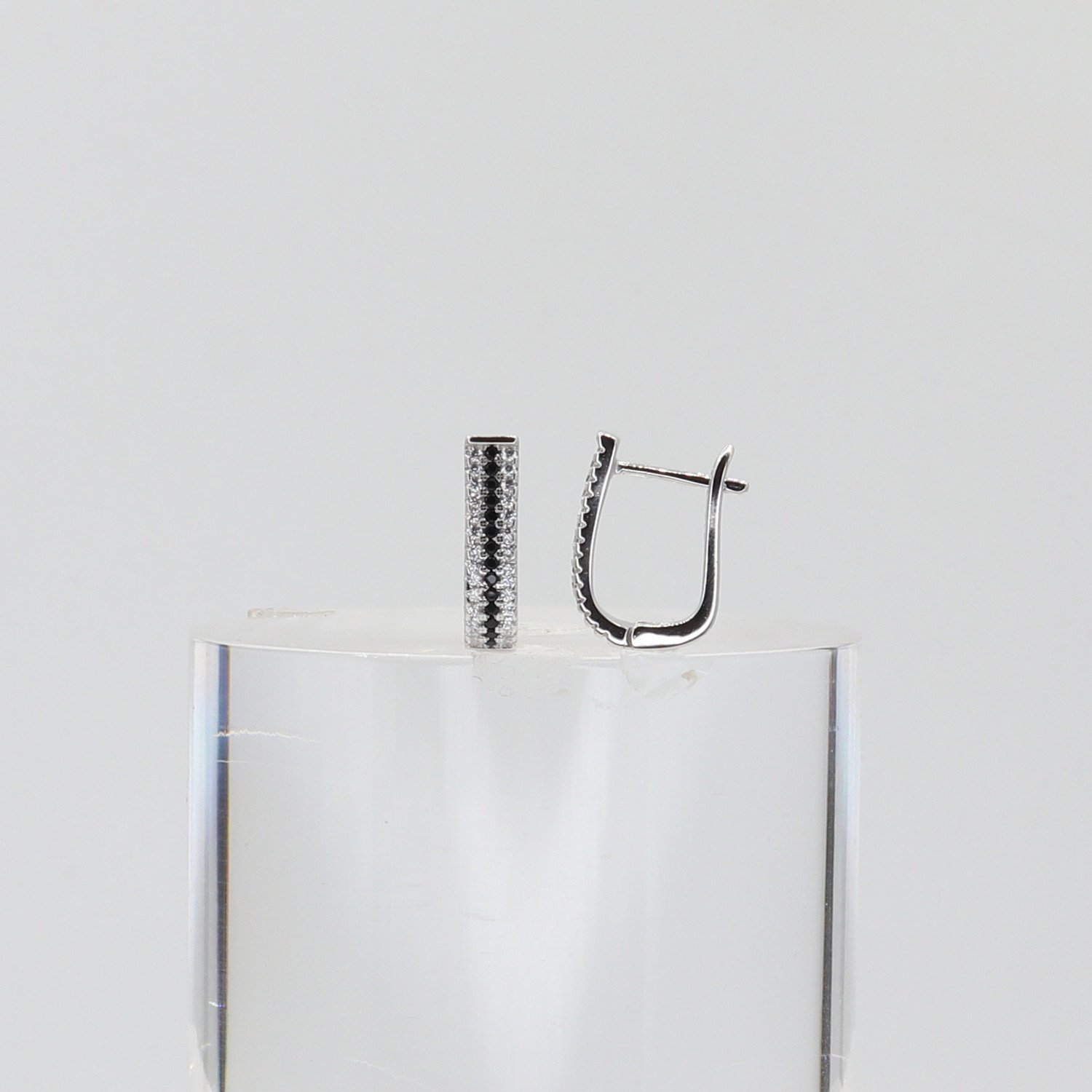 Stříbrné náušnice 104854