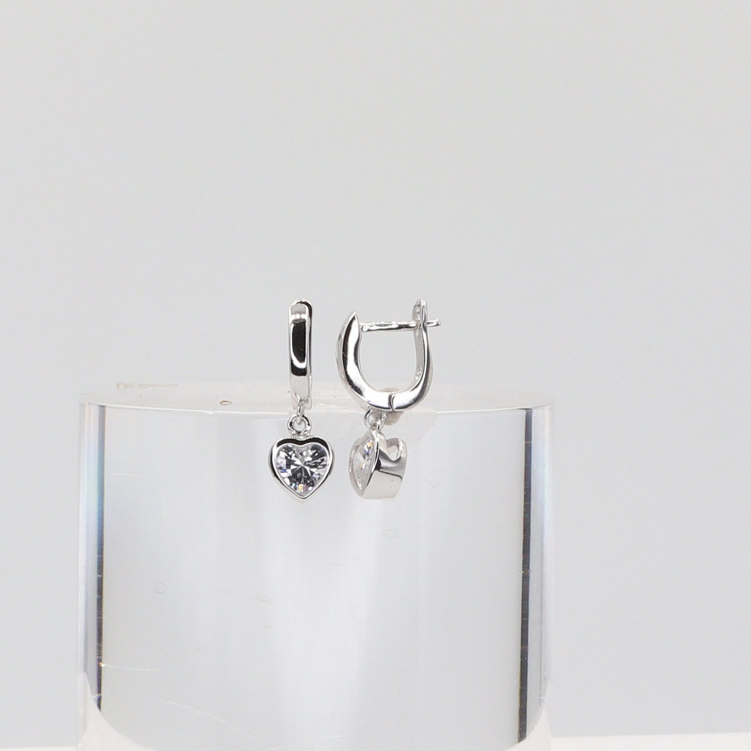 Stříbrné náušnice 104841