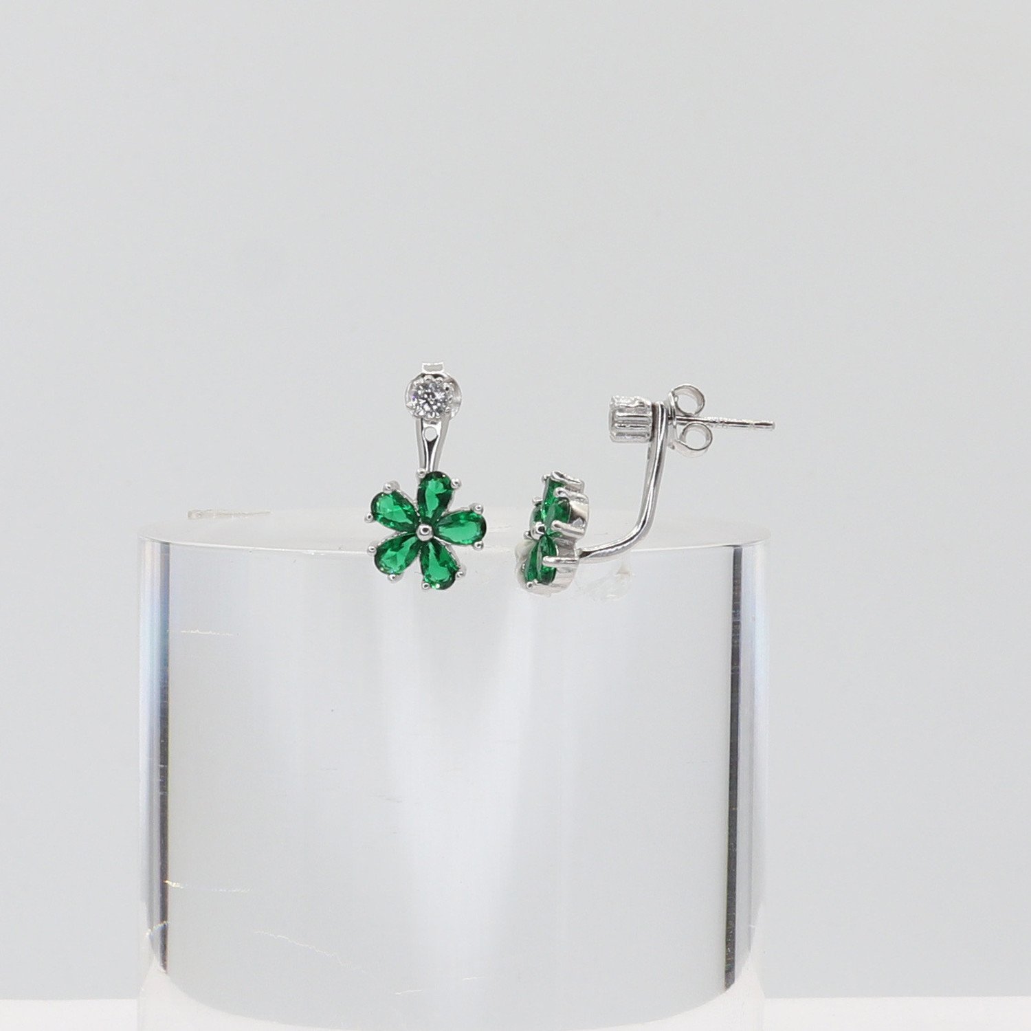 Stříbrné náušnice 104863