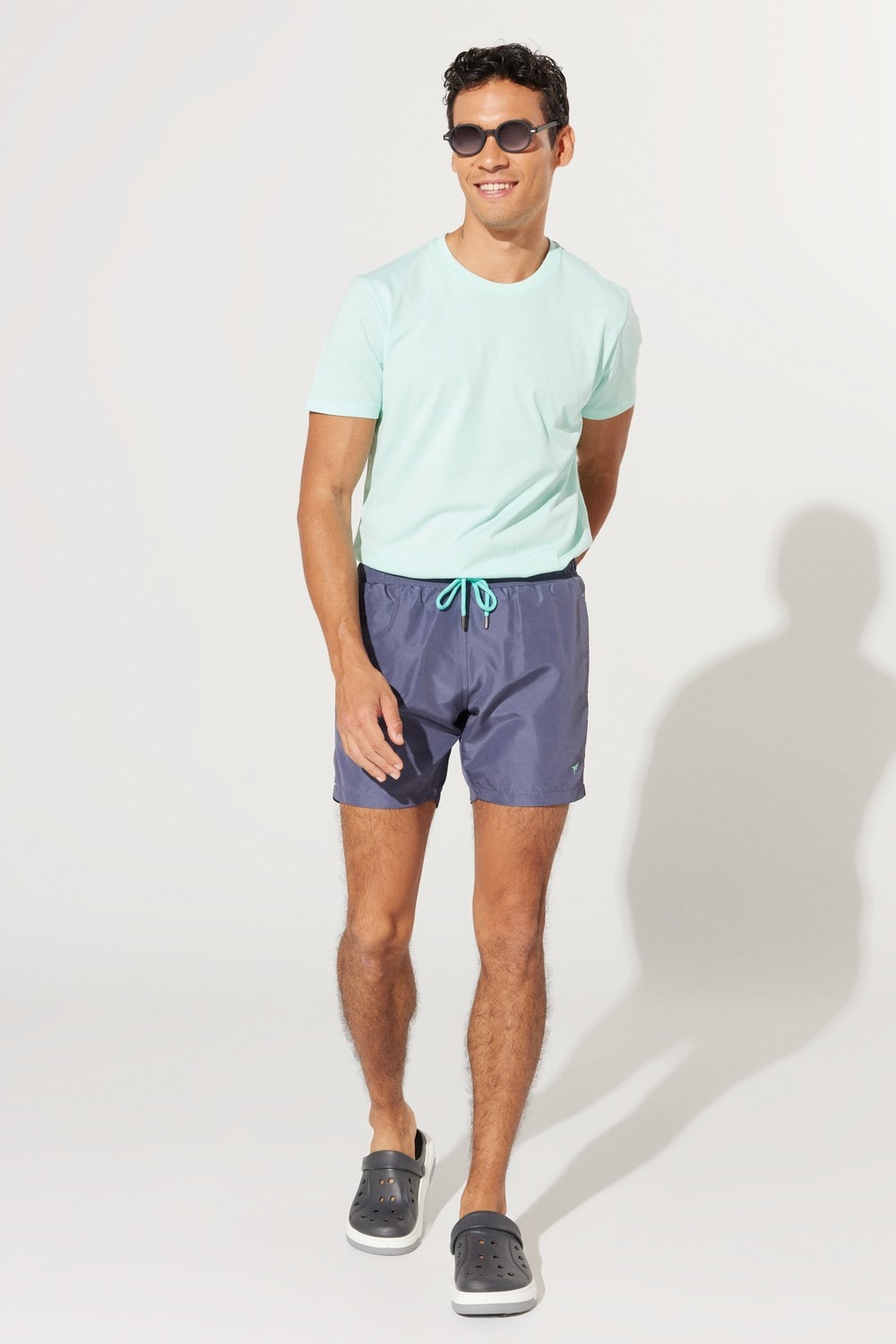AC&Co / Altınyıldız Classics Men's Navy Blue Regular Fit, Regular Cut Quick Dry Side Pockets Patterned Swimwear.