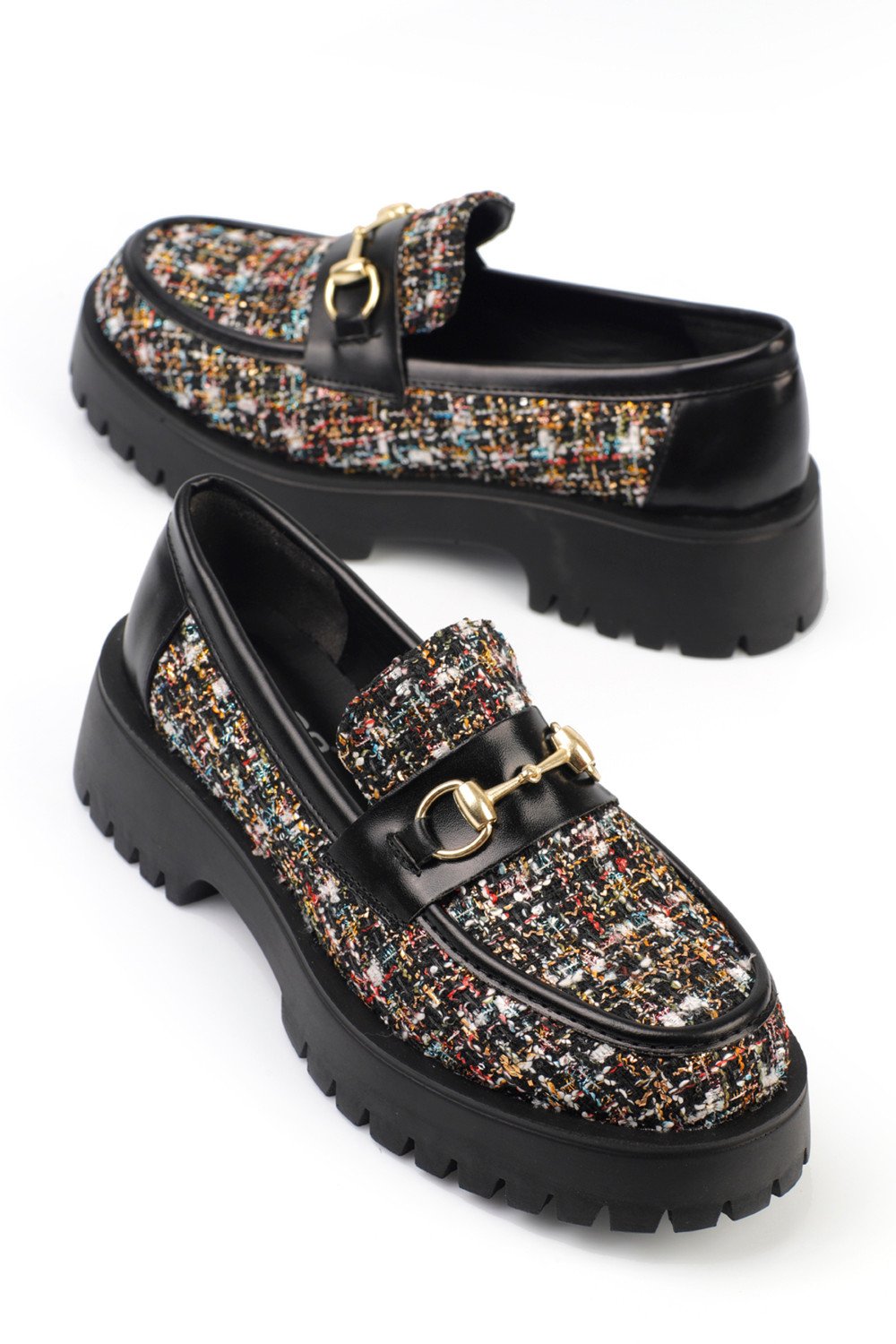 Capone Outfitters Buckle Trak Sole Women's Loafer