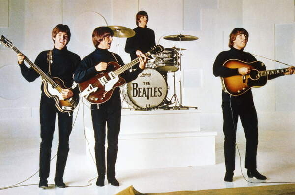 BRIDGEMAN IMAGES Umělecká fotografie Paul Mccartney, George Harrison, Ringo Starr And John Lennon., (40 x 26.7 cm)