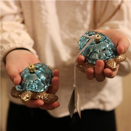Nadační skleněná ozdoba mořské želvičky