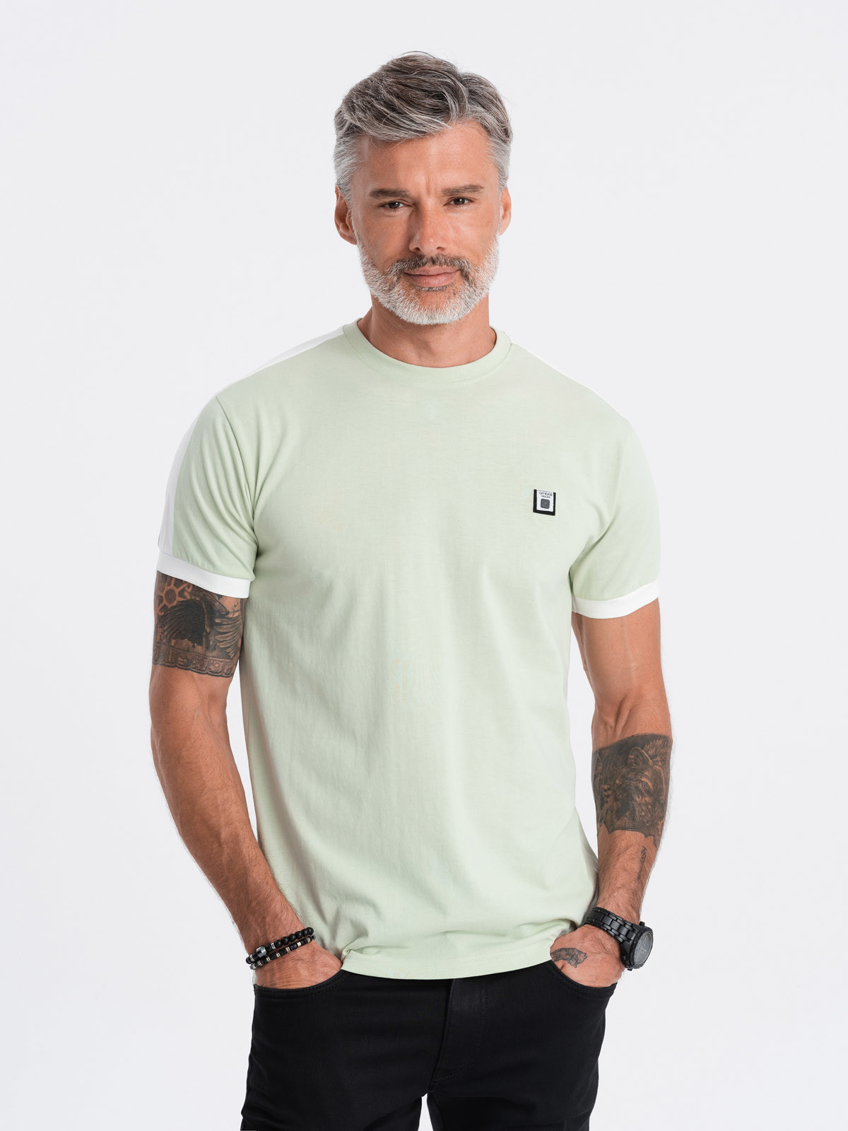 Men's cotton t-shirt with contrasting inserts V9 S1632