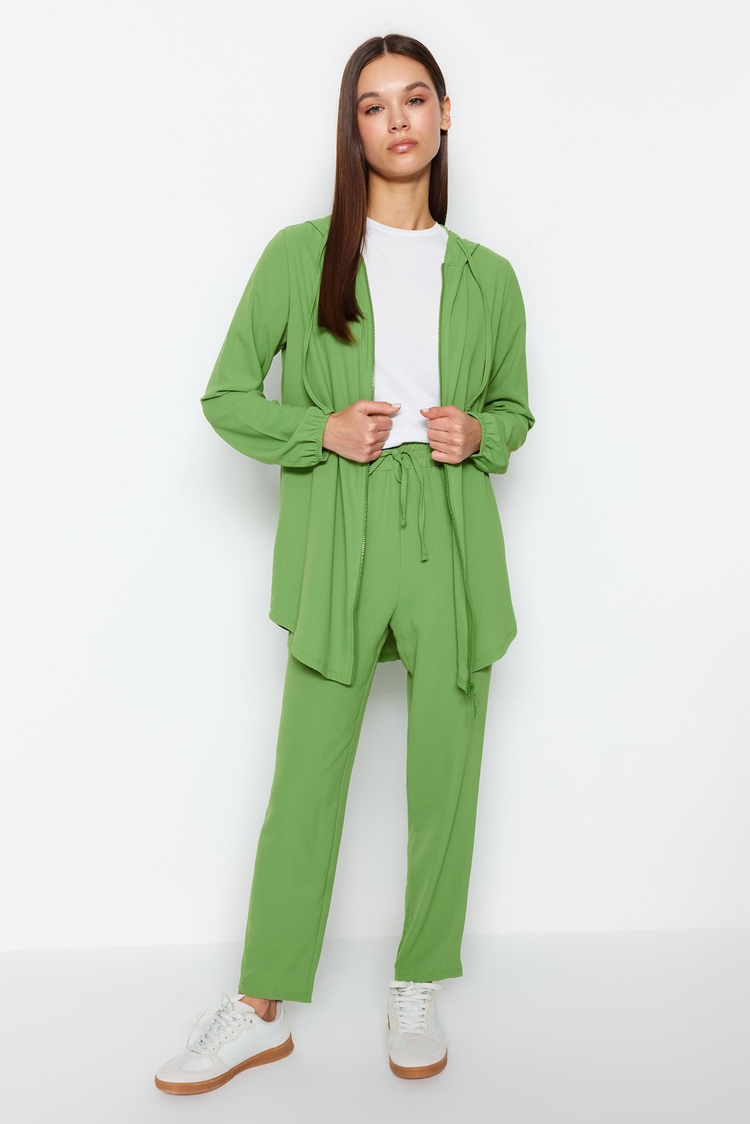 Trendyol Green Hooded Zippered Cardigan-Trousers Woven Bottom-Top Set