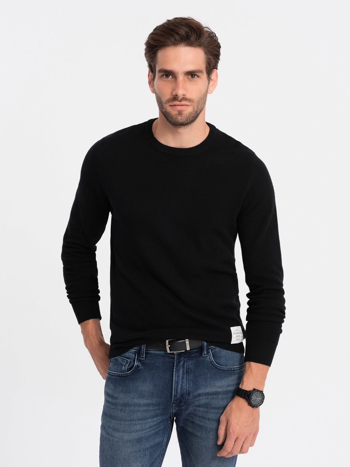 Men's textured sweater with half round neckline - black V4 OM-SWSW V4 OM-SWSW - 0104