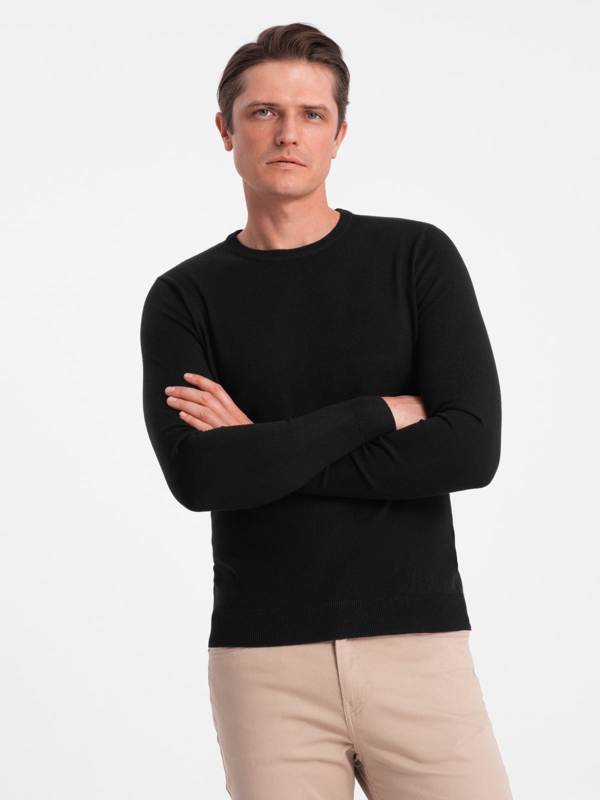Classic men's sweater with round neckline - black V2 OM-SWBS V2 OM-SWBS - 0106
