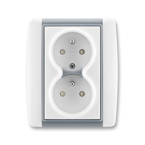 ABB 5512E-C02359 04 Zásuvka dvoj.chráň+clon.