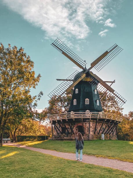 Sofia Falck Umělecká fotografie Old Windmill, Sofia Falck, (30 x 40 cm)