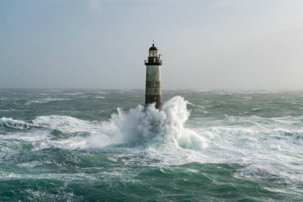 MathieuRivrin Umělecká fotografie Storm Ciara in Bretagne with huge, MathieuRivrin, (40 x 26.7 cm)