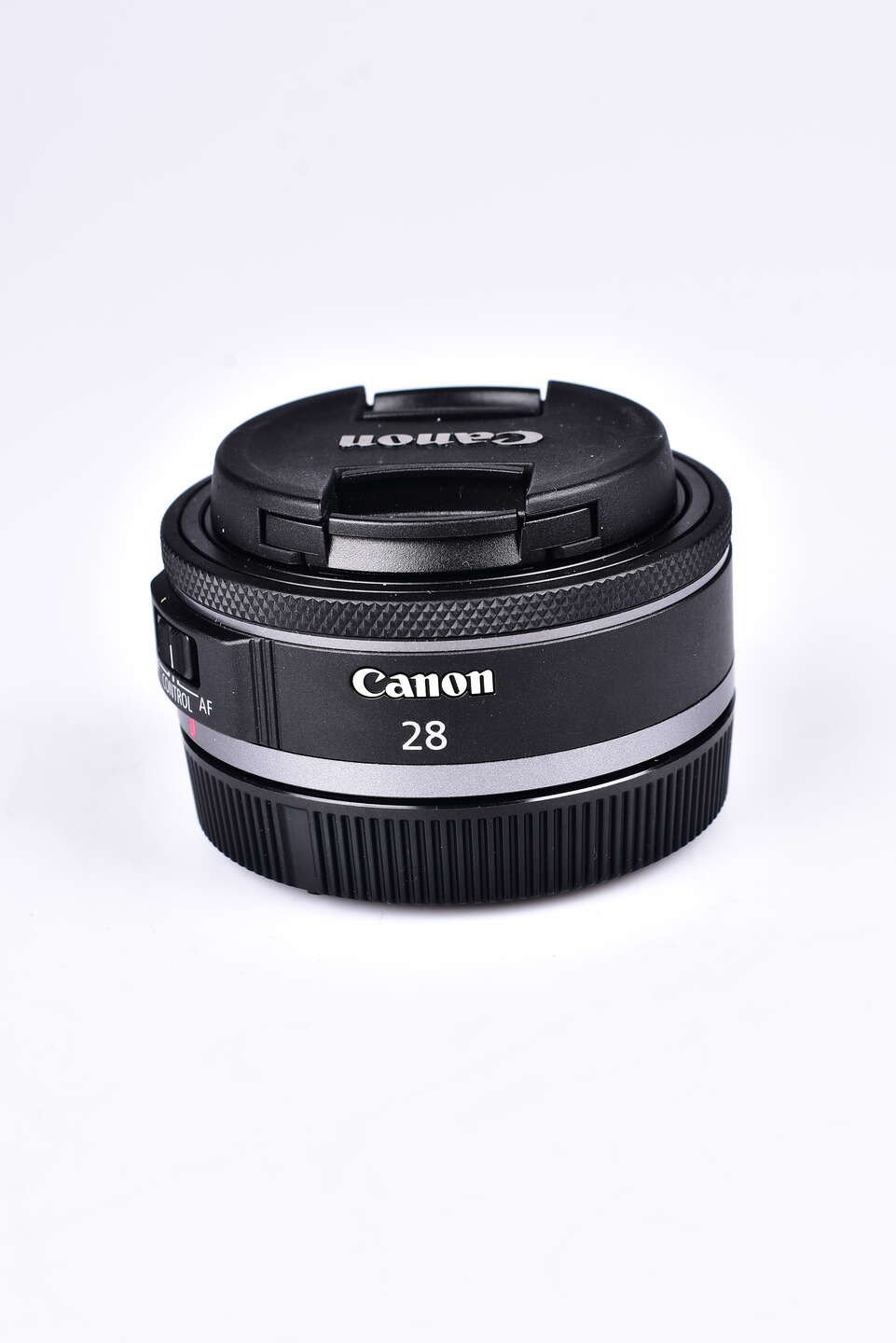 Canon RF 28 mm f/2,8 STM bazar