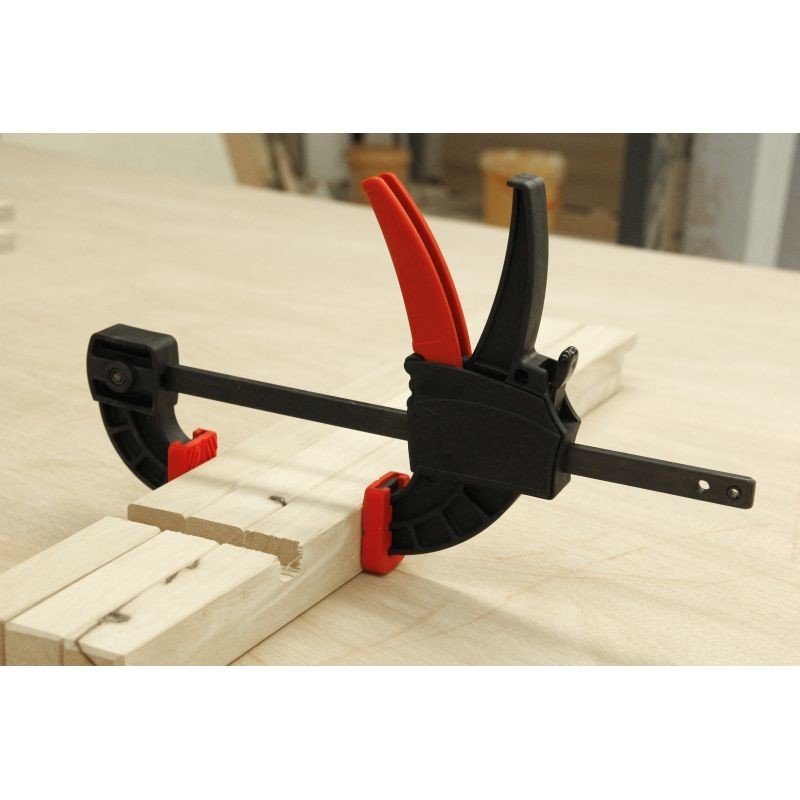 Kraft&Dele KD10704 truhlářská svěrka 90kg 24