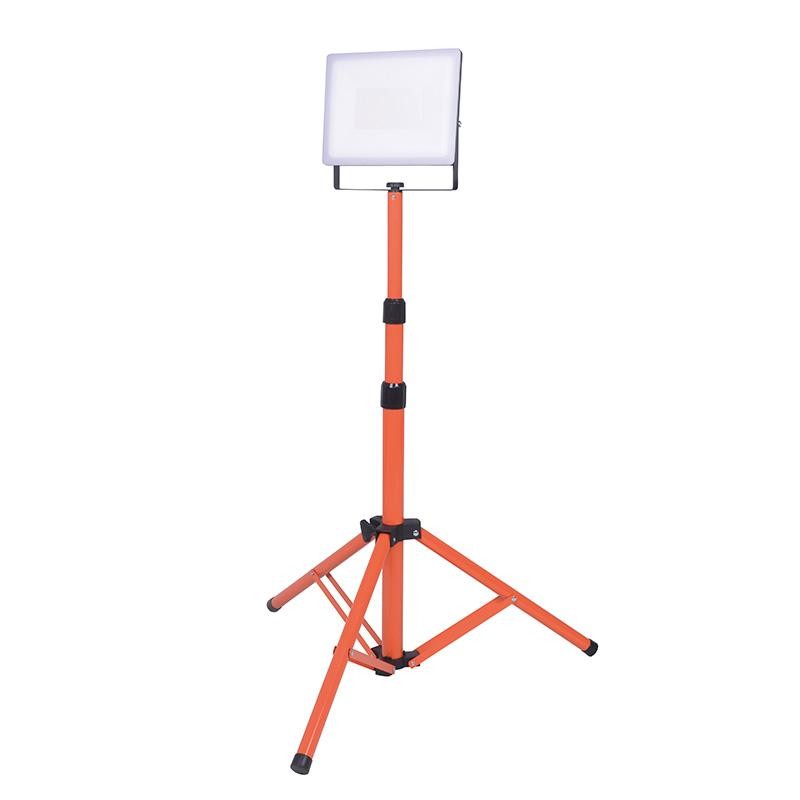 Solight LED reflektor s vysokým stojanem, 100W, 9000lm, 4000K, kabel se zástrčkou, IP65