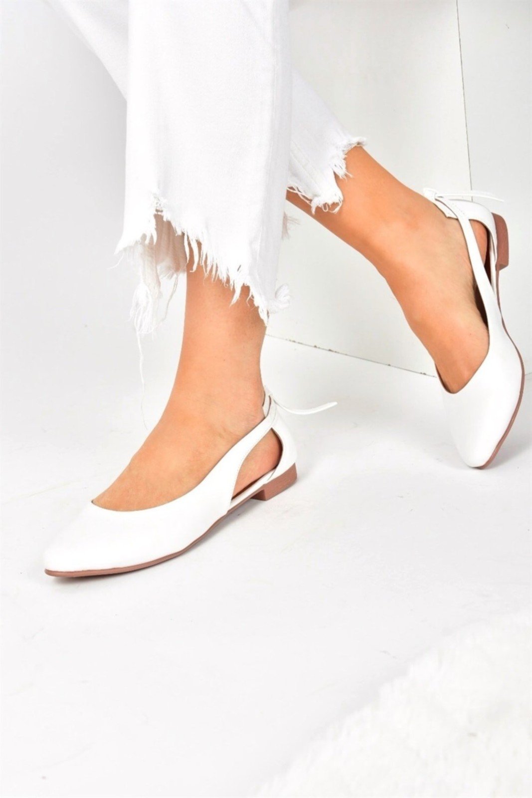 Fox Shoes White Women's Flat Shoes