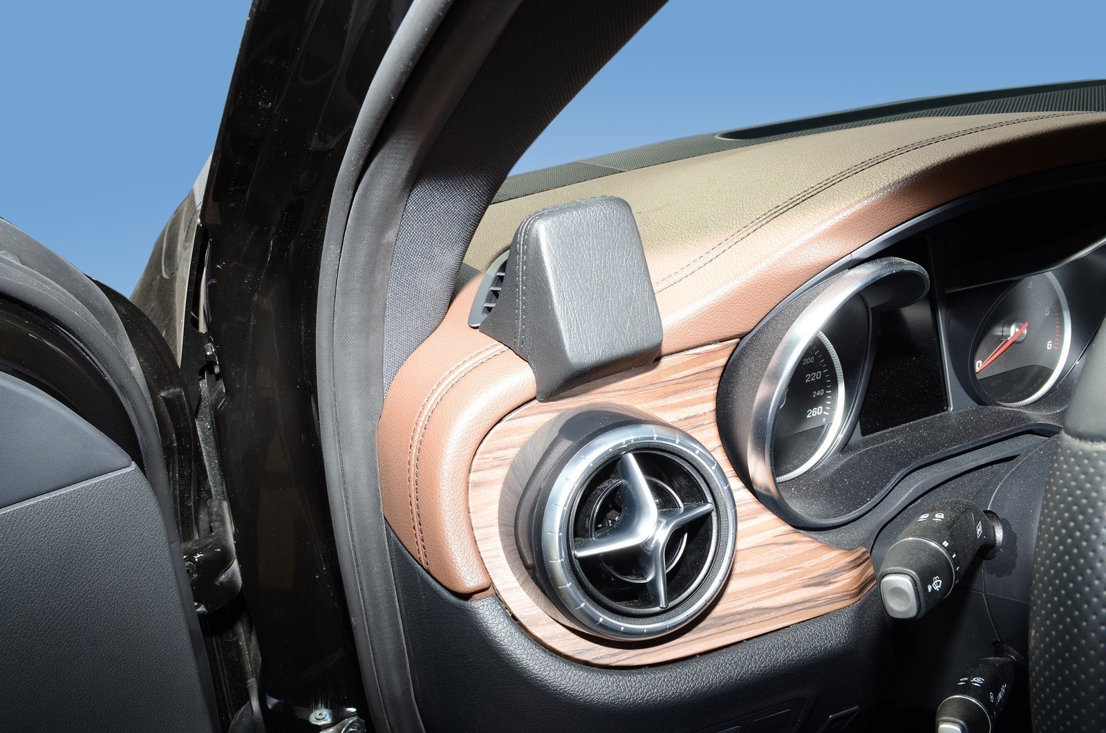 Držák telefonu Kuda Mercedes X-Classe od 2017