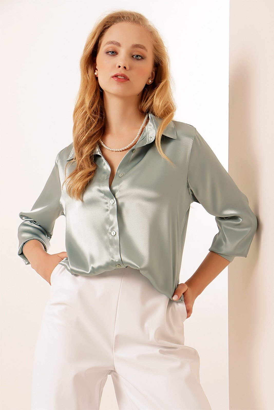 Bigdart 3964 Lightly Flowy Satin Shirt - Cagla