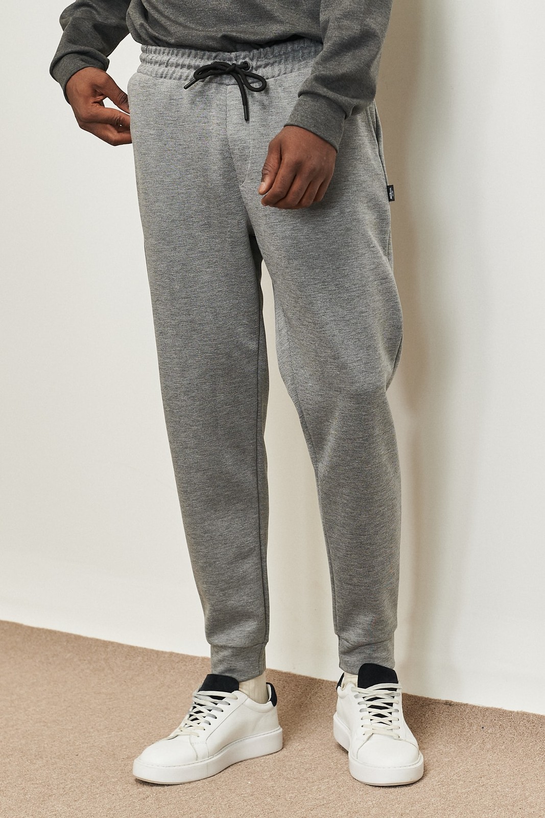 AC&Co / Altınyıldız Classics Men's Gray Standard Fit Normal Cut Elastic Waist And Legs. Comfortable Sports Sweatpants.
