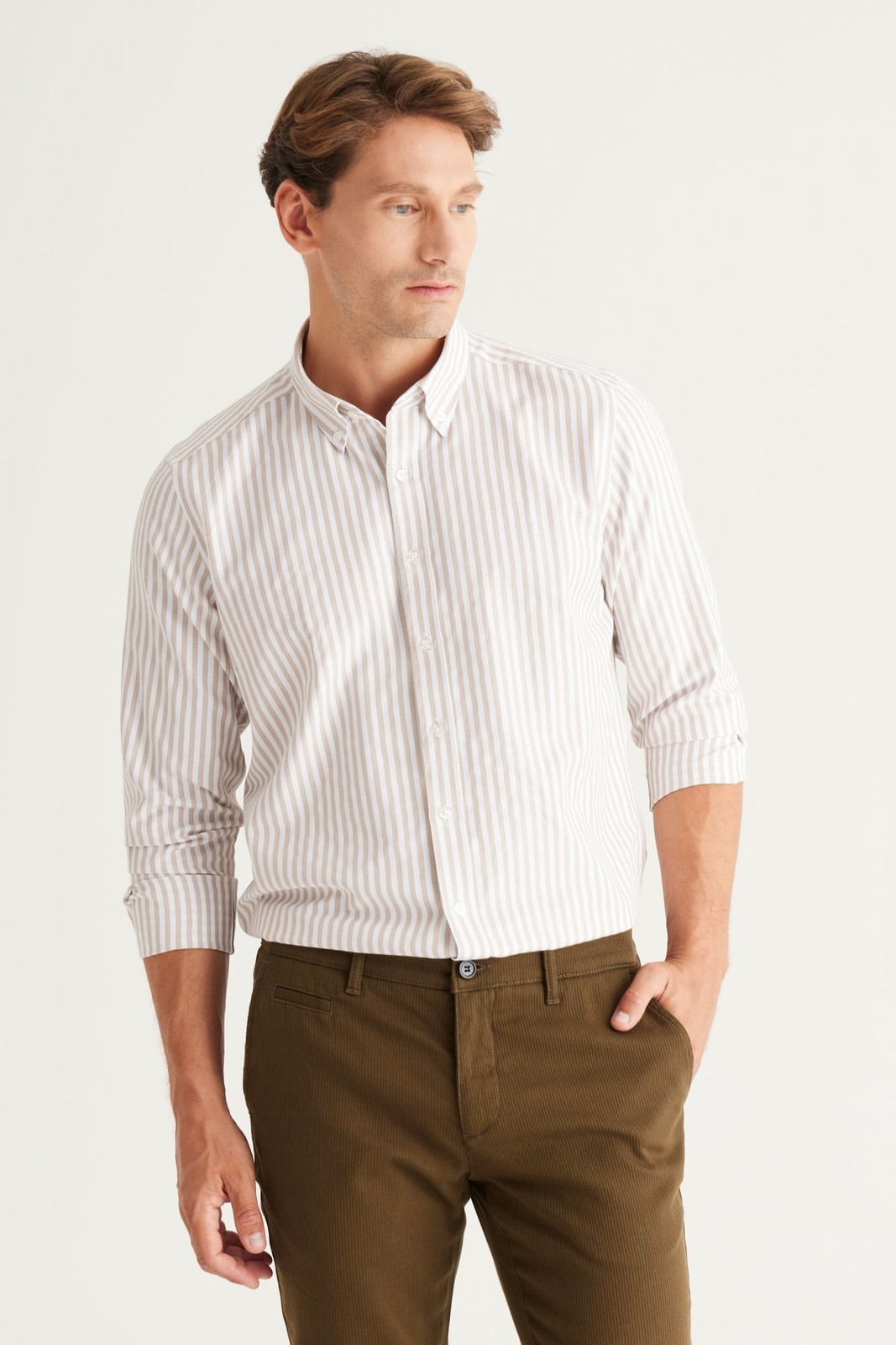 ALTINYILDIZ CLASSICS Men's Beige-White Slim Fit Slim Fit Button Collar Cotton Striped Shirt