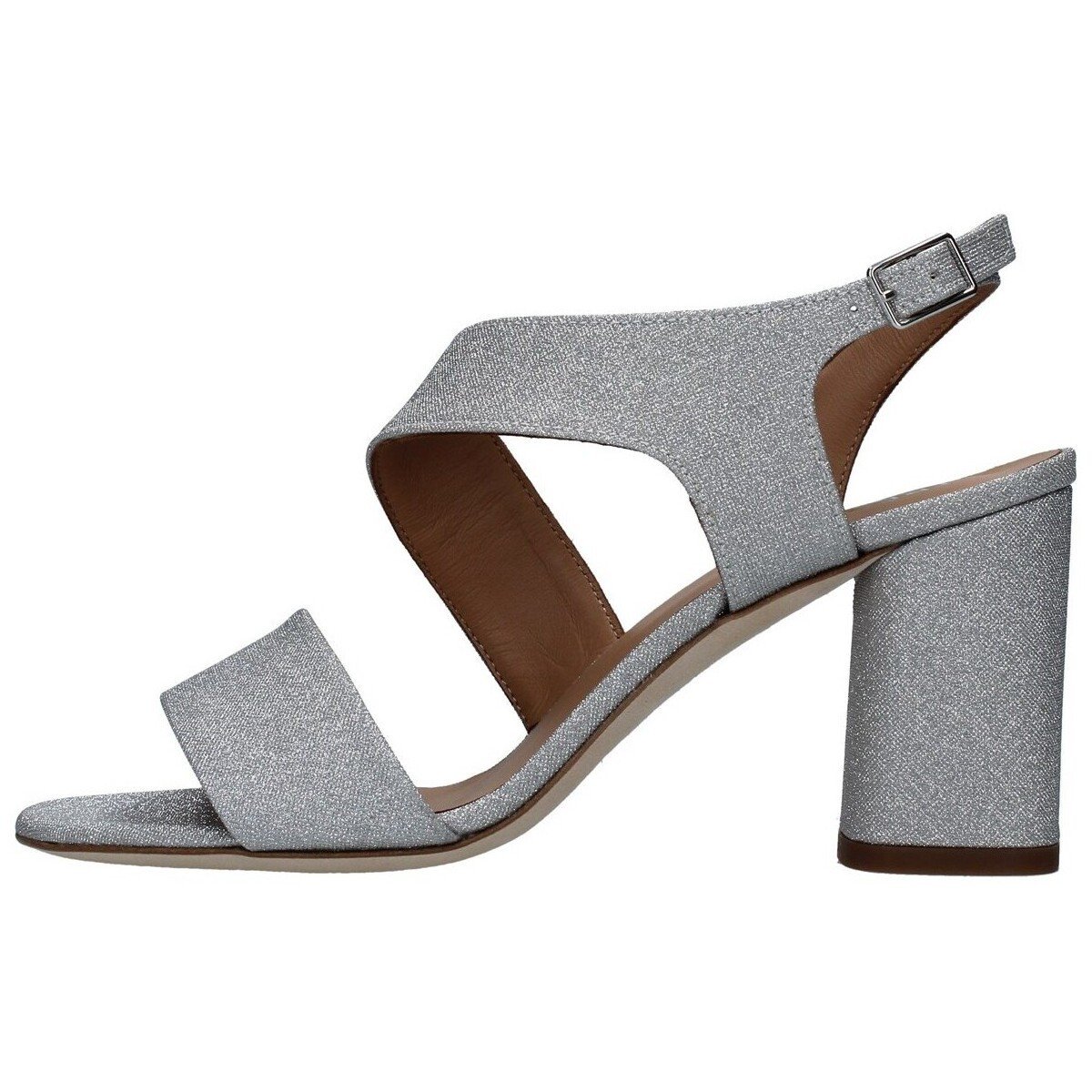 Tres Jolie  2661/IDA  Stříbrná