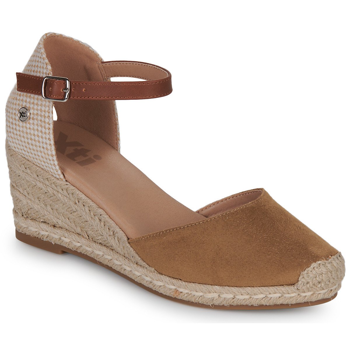 Xti  140746  Hnědá