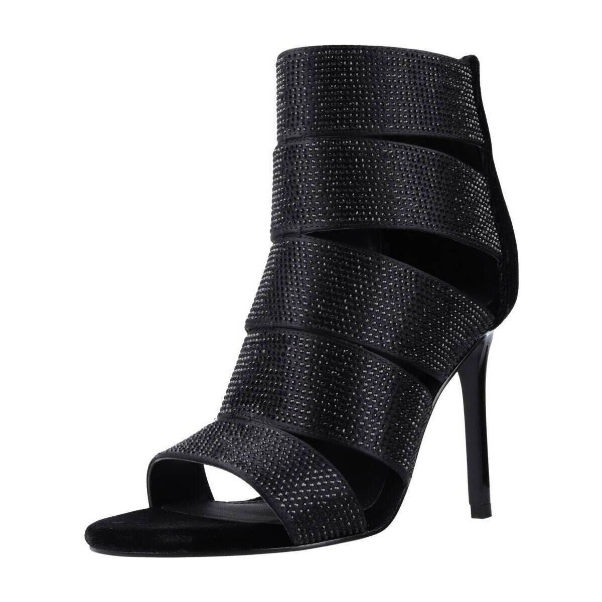 Guess  FL8AI2 SAT10  Černá