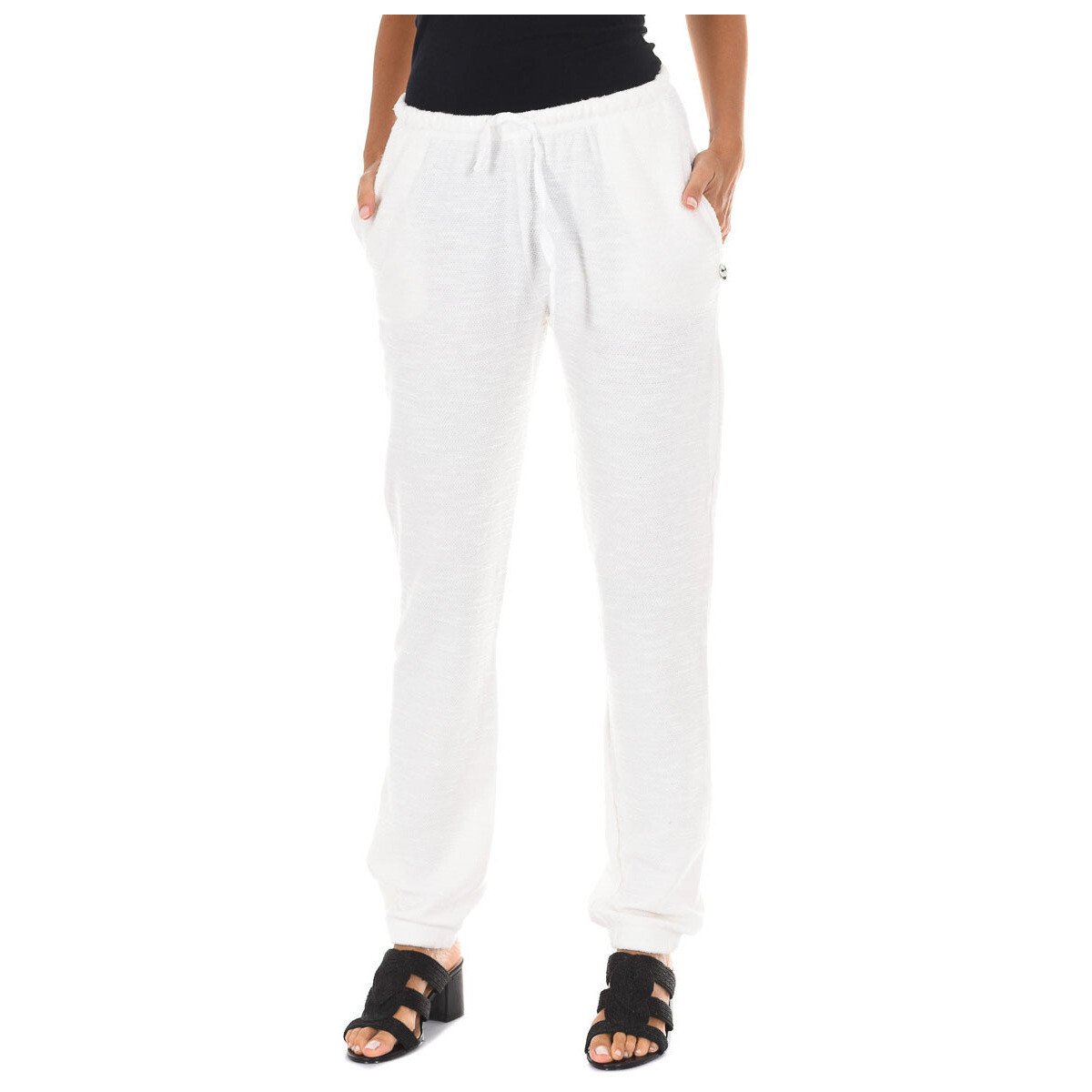 Met  70DBF0643-J1303-0001  Bílá