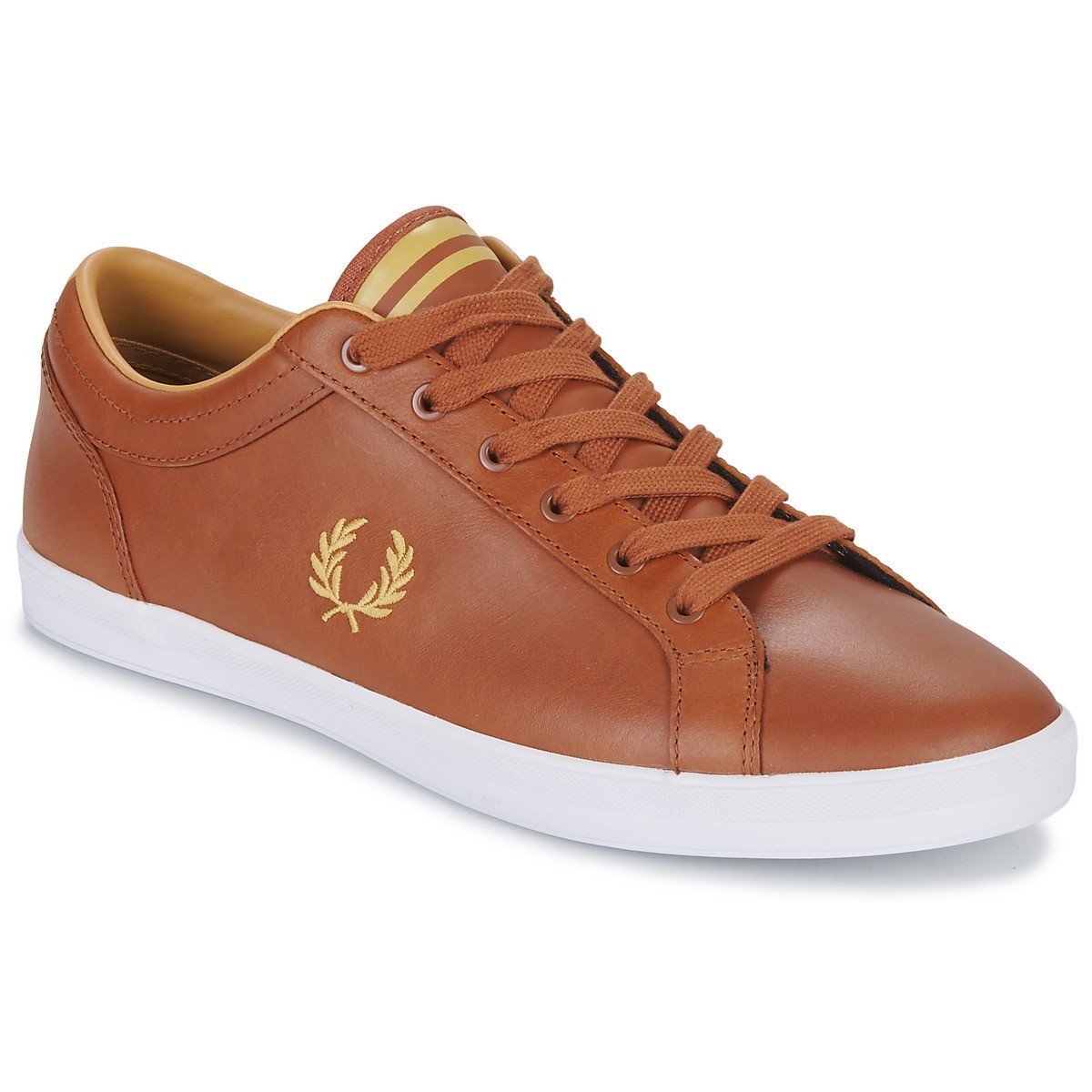 Fred Perry  BASELINE LEATHER  Hnědá