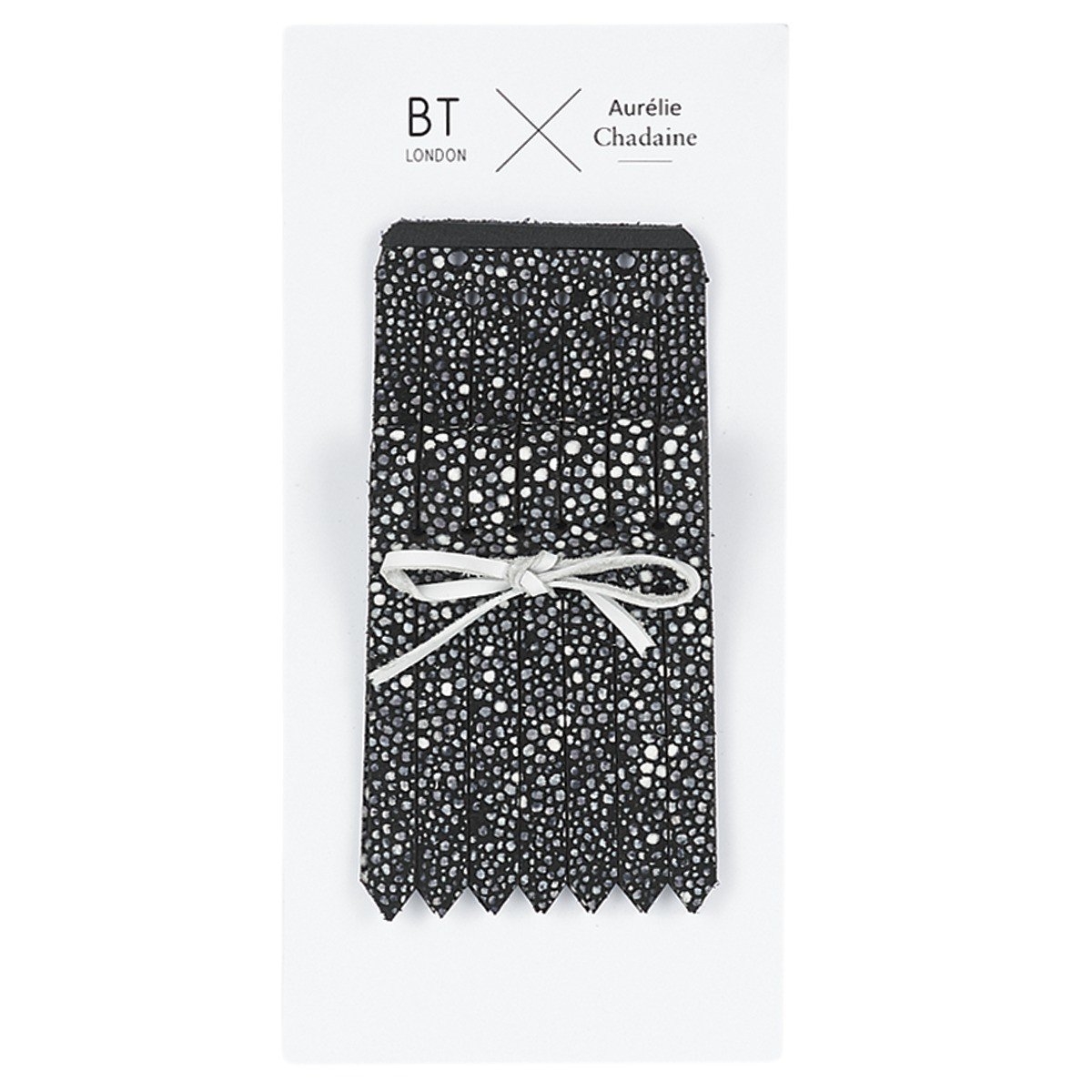 Betty London  JAZÝČKY DALUCHA  Černá