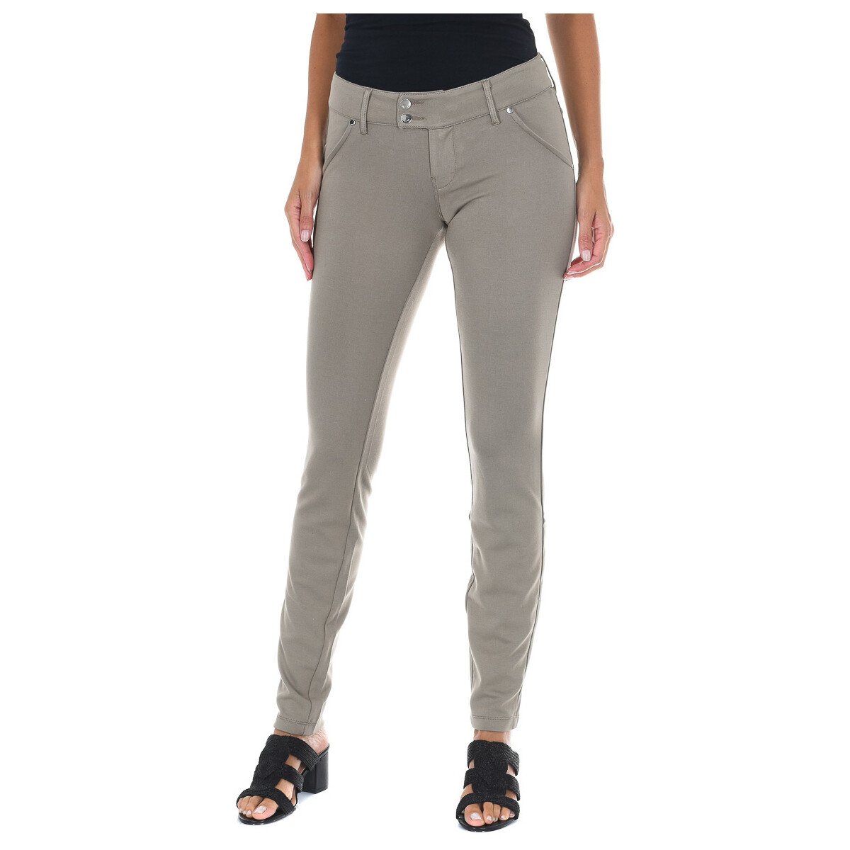 Met  10DBF0443-J1035-0814  Béžová