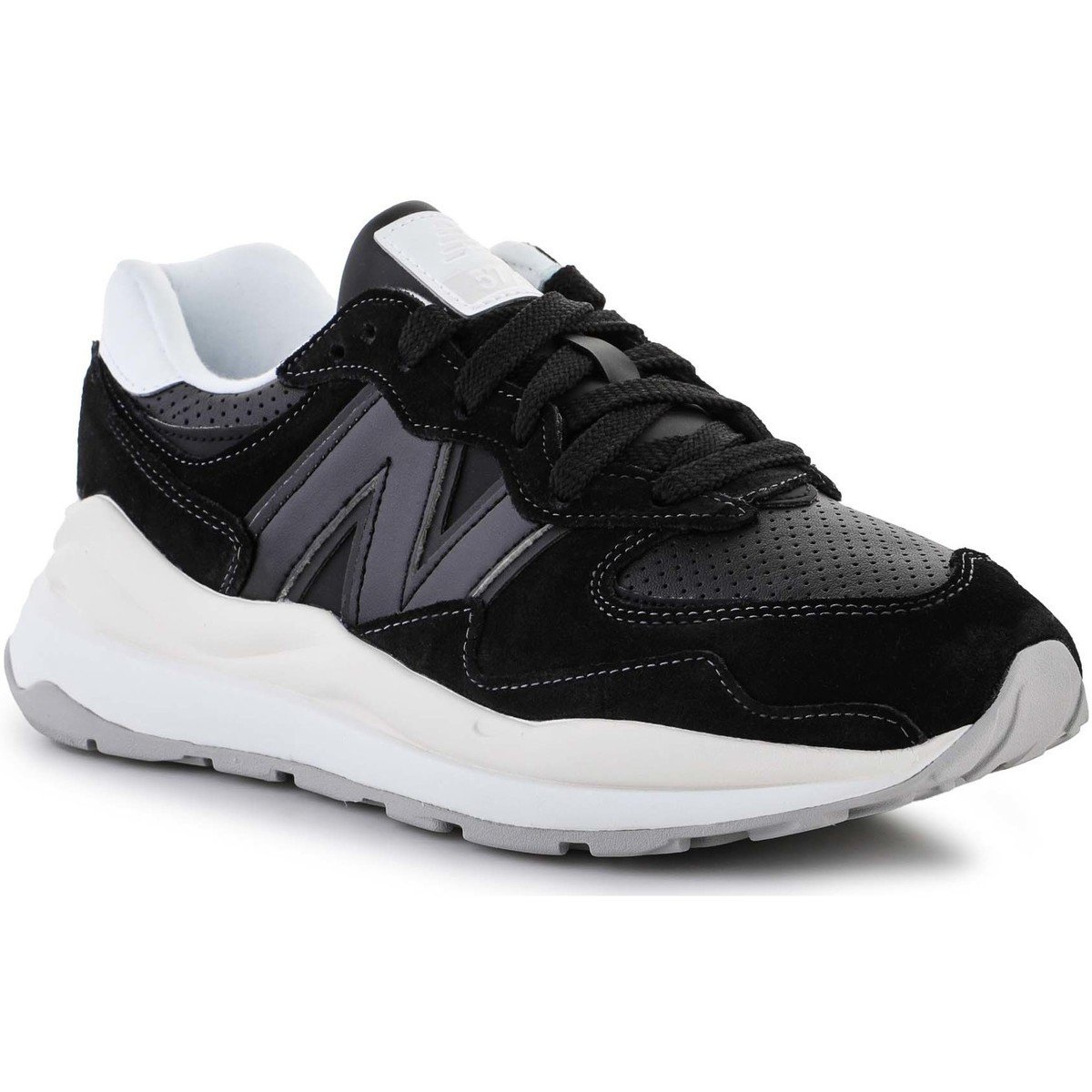 New Balance  M5740SLB  Černá