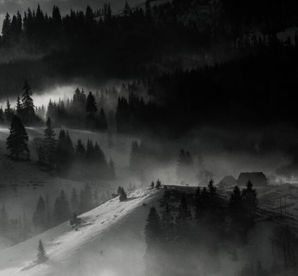romeo-f Umělecká fotografie Beautiful winter landscape in the mountains., romeo-f, (40 x 35 cm)