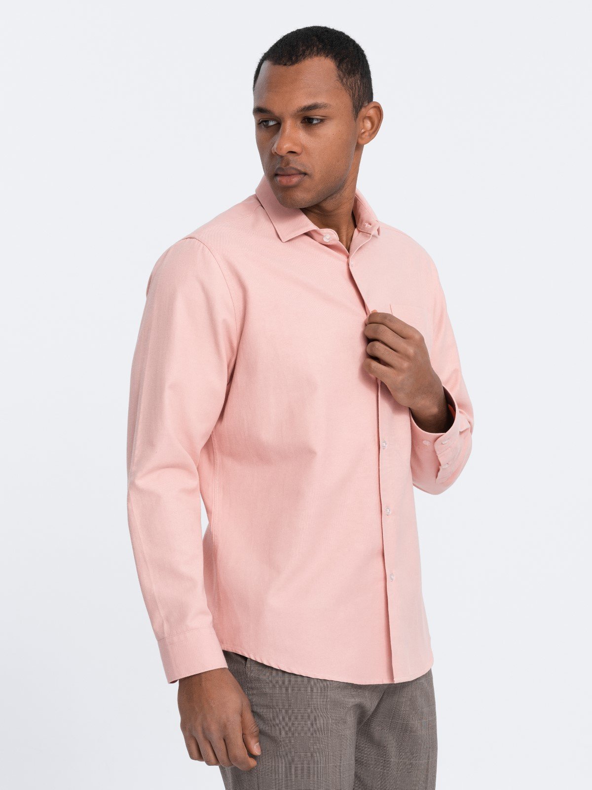 Ombre Men's REGULAR FIT shirt with pocket - pink