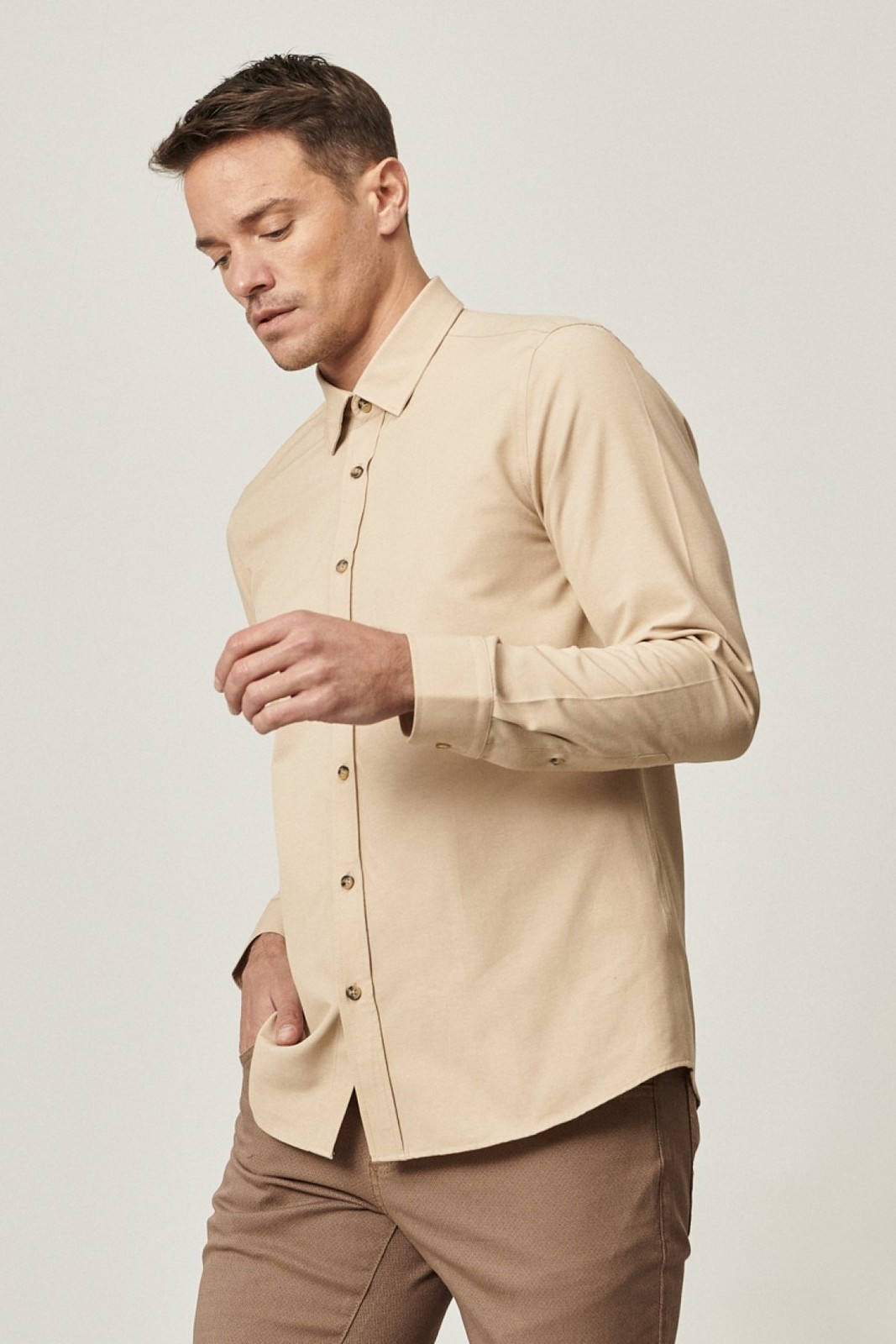 AC&Co / Altınyıldız Classics Men's Beige Slim Fit Slim Fit Cotton Oxford Shirt with Hidden Buttons and Long Sleeved Collar