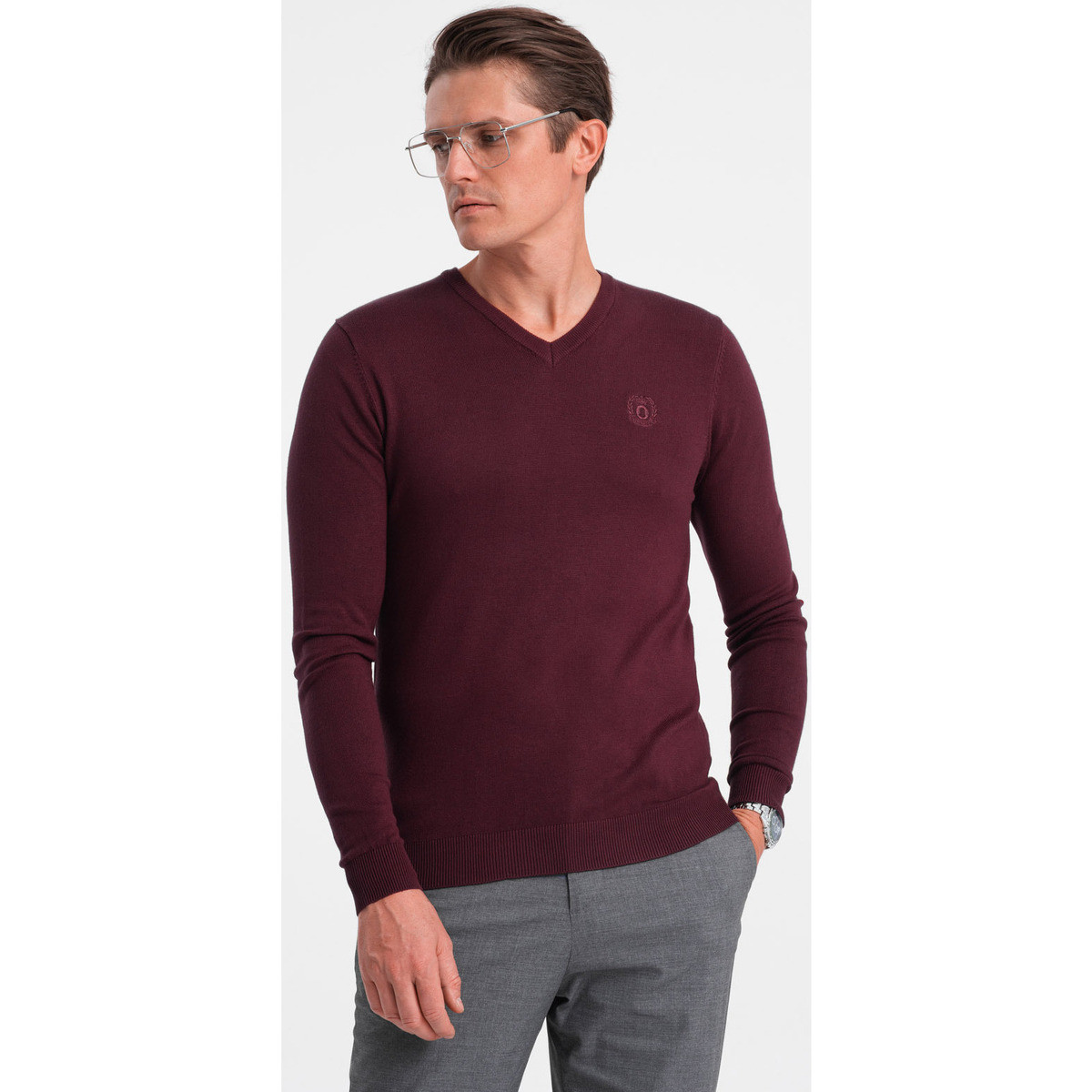 Ombre  Elegant men apos;s sweater with a v-neck - maroon V13 OM-SWBS  ruznobarevne