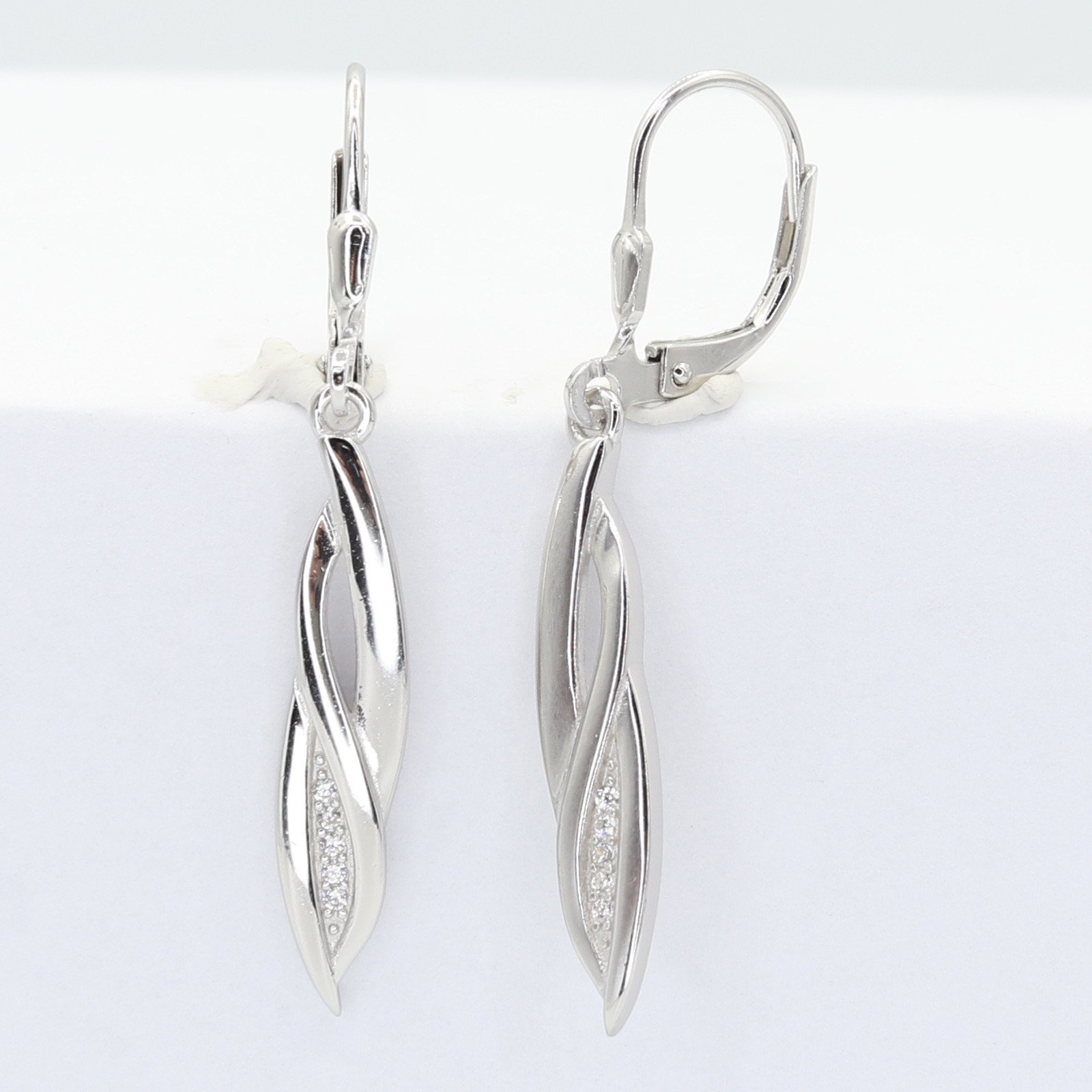 Stříbrné náušnice 106010