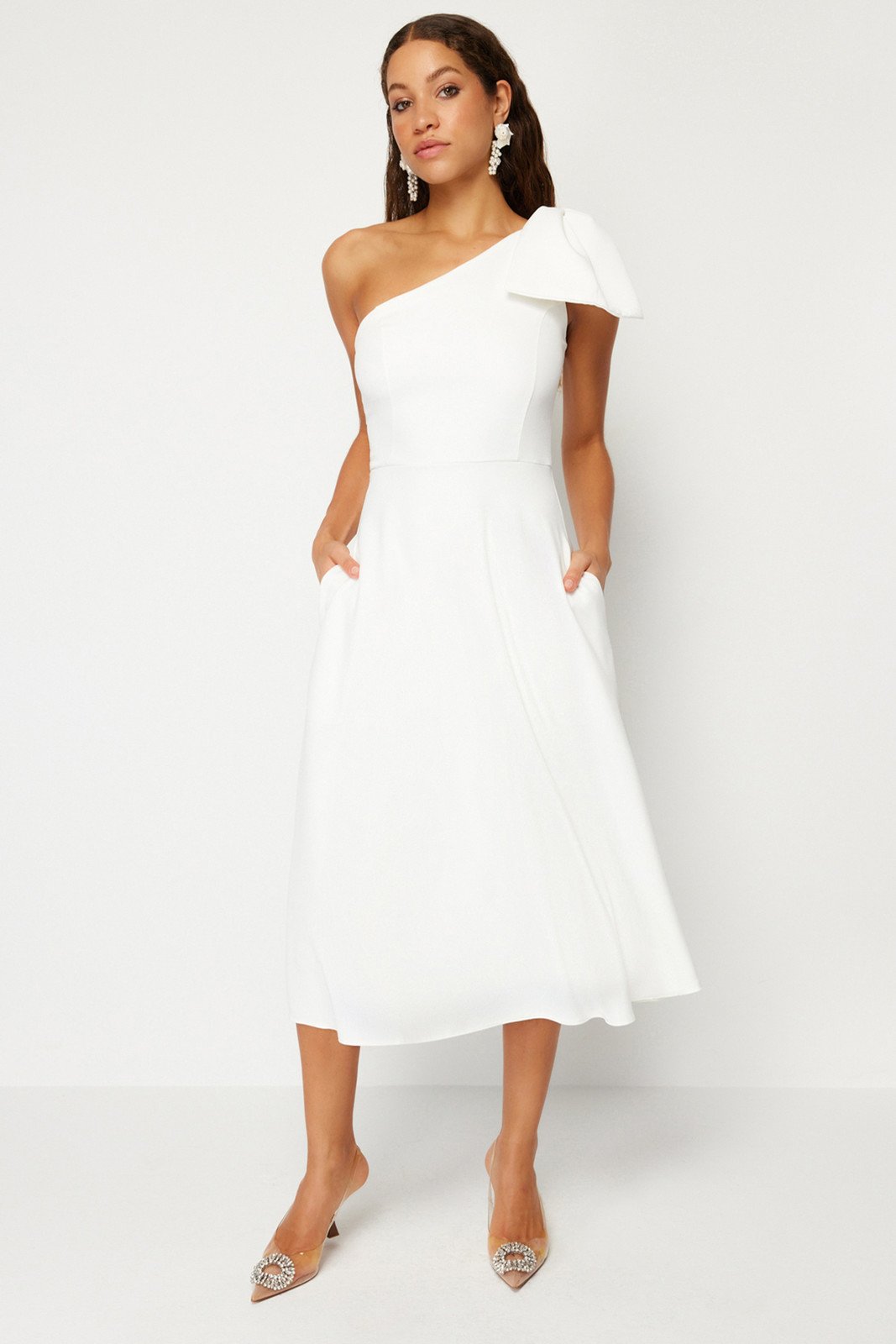 Trendyol White Bow Detail Wedding/Nikah Elegant Evening Dress