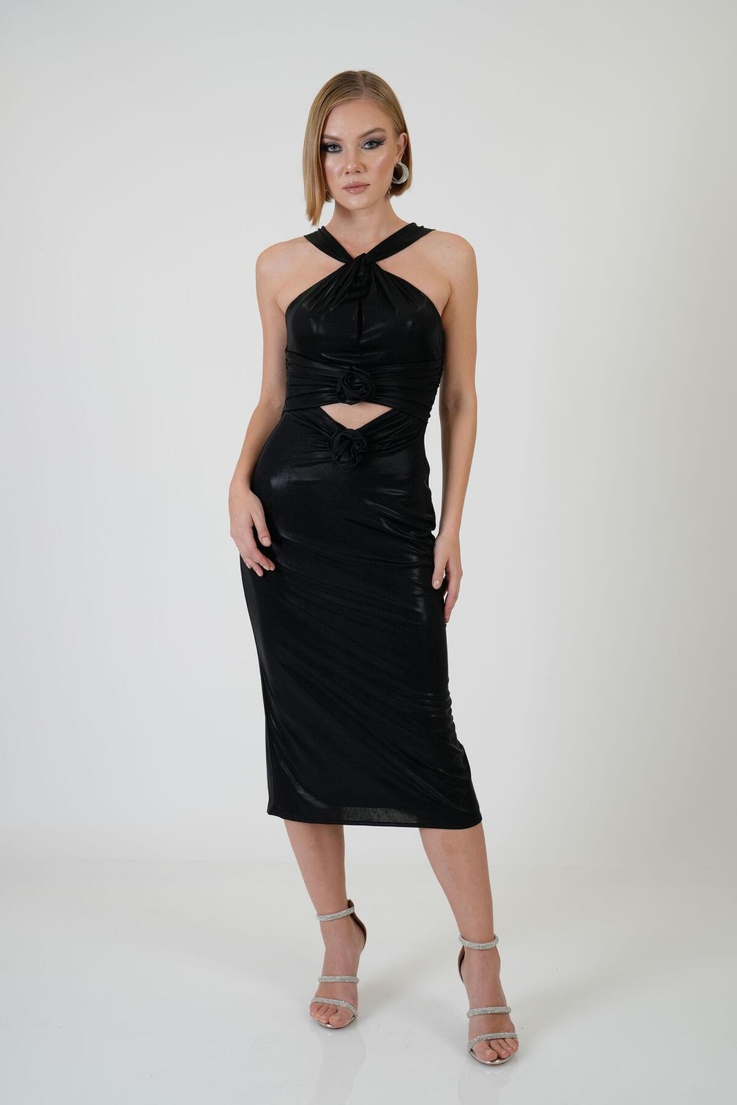 Carmen Black Rose Detailed Decollete Sandy Evening Dress