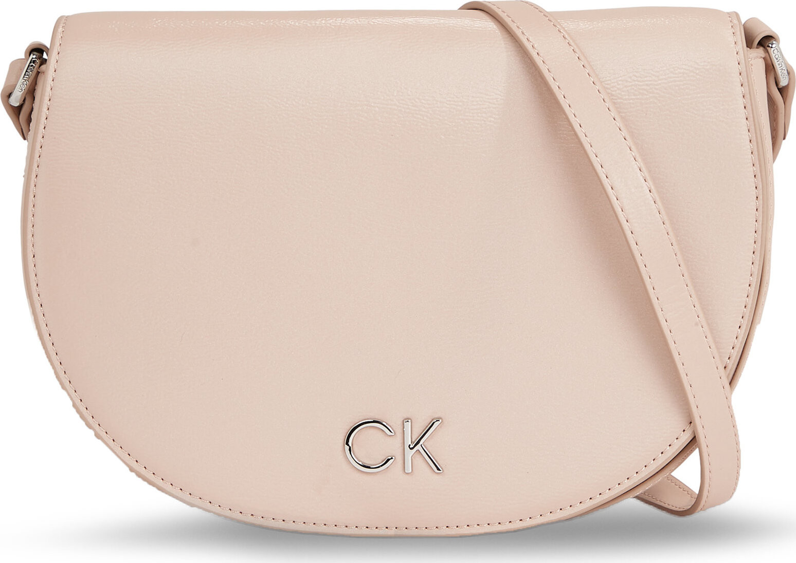 Kabelka Calvin Klein Ck Daily Saddle Bag_Pearlized K60K611883 Shadow Gray Pearlized PE1