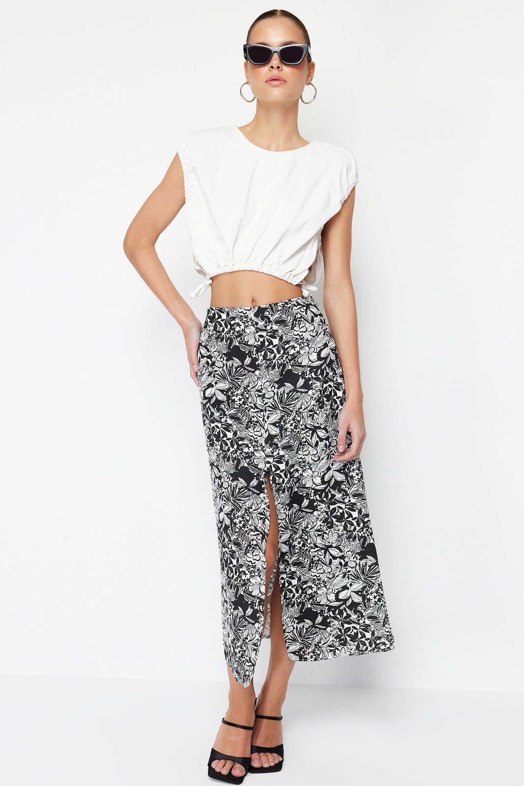 Trendyol Black Patterned Midi Length Woven Skirt