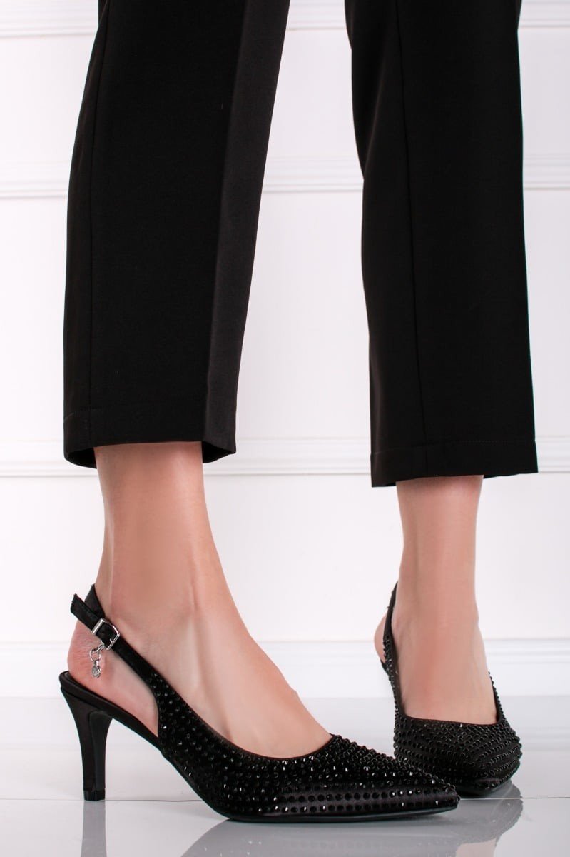 Černé slingback lodičky na tenkém podpatku 142363