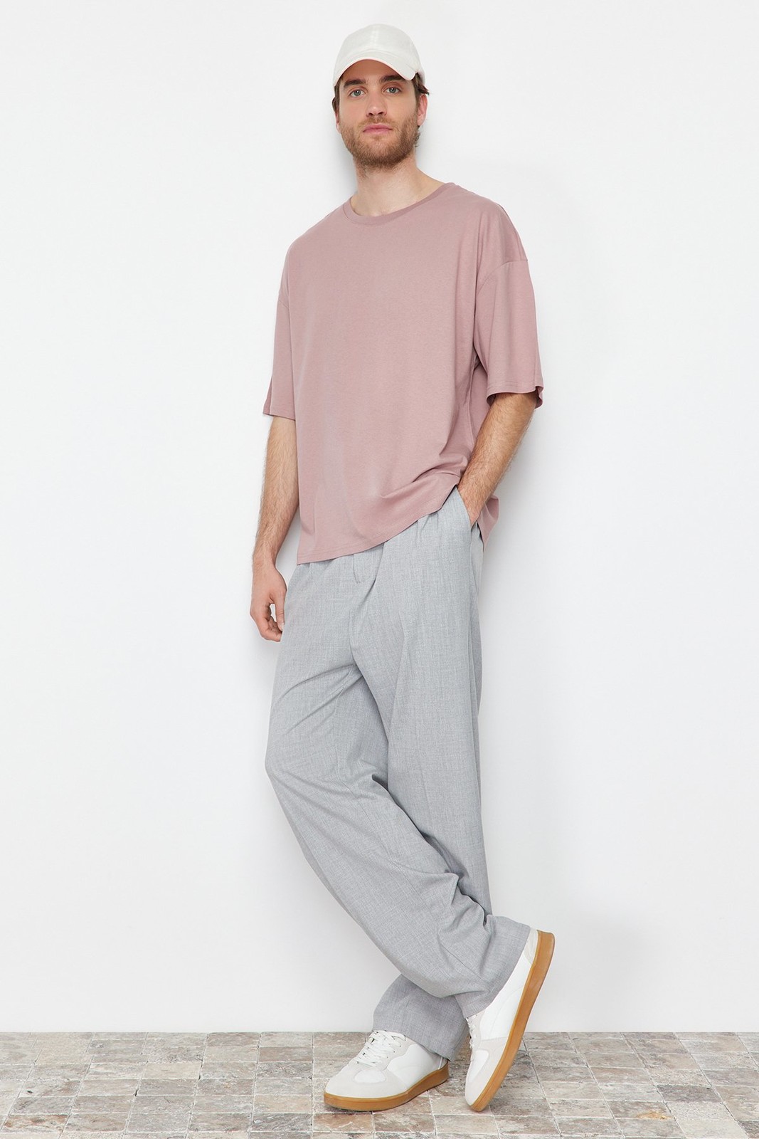 Trendyol Dried Rose Men's Oversize/Wide Cut Basic 100% Cotton T-Shirt