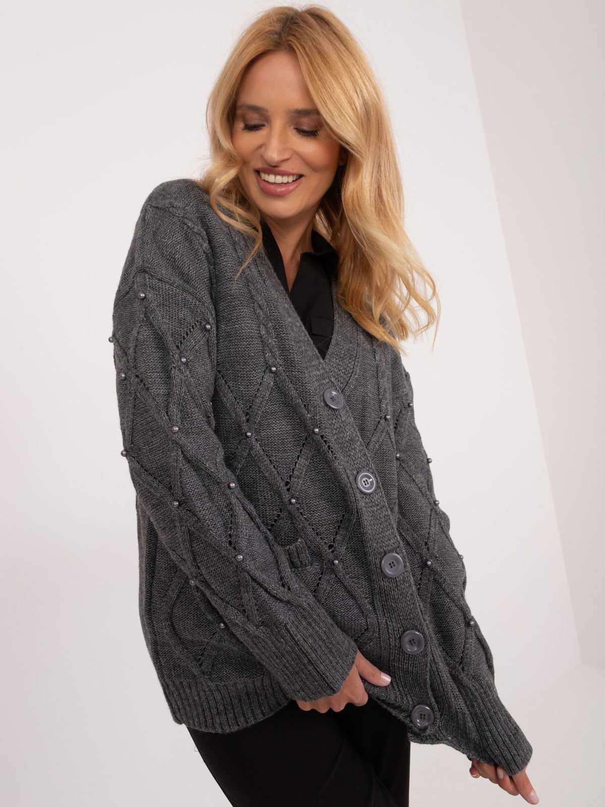 Tmavě šedý dámský kardigan s kapsami