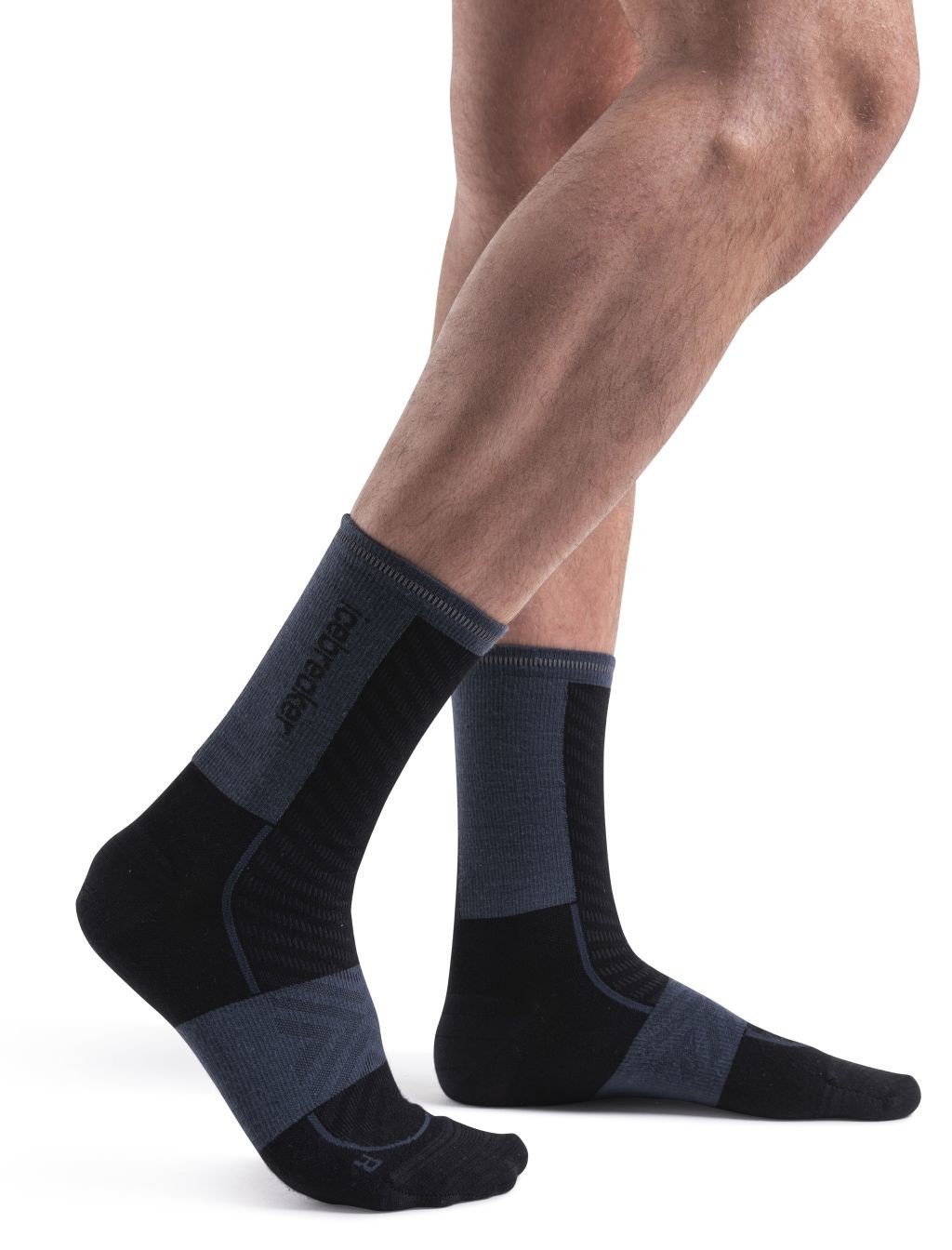 ICEBREAKER Mens Merino Run+ Ultralight Crew, Black/Graphite velikost: S