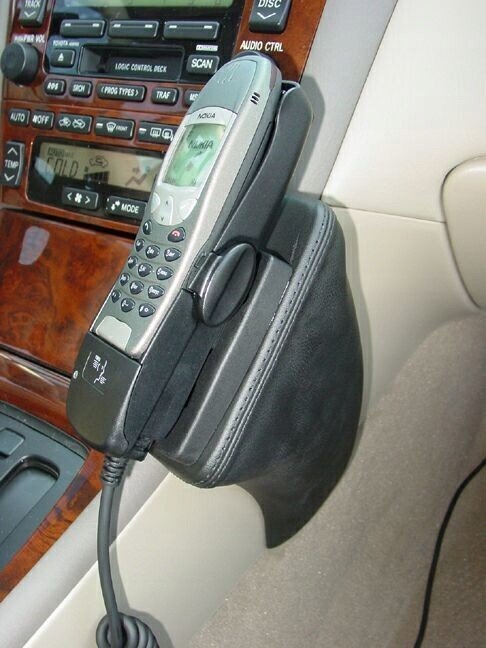 Kuda držák telefonu Toyota Avalon od 2000