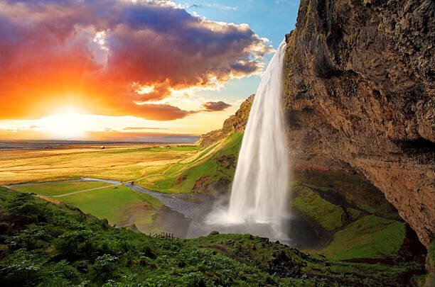 TomasSereda Umělecká fotografie Waterfall, Iceland - Seljalandsfoss, TomasSereda, (40 x 26.7 cm)