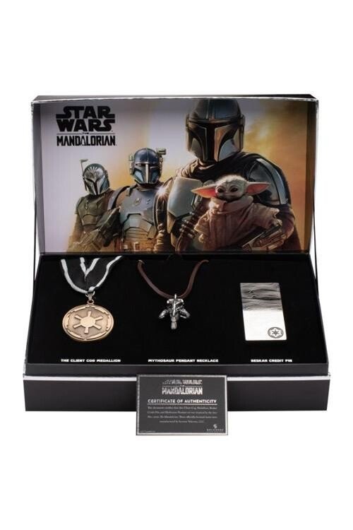 GRUPO ERIK Replika Star Wars: The Mandalorian - Mythosaur pendant, Glaactic Empires Medal and Beskar Pin