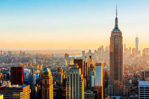 Alexander Spatari Umělecká fotografie Manhattan skyline on a sunny day, Alexander Spatari, (40 x 26.7 cm)
