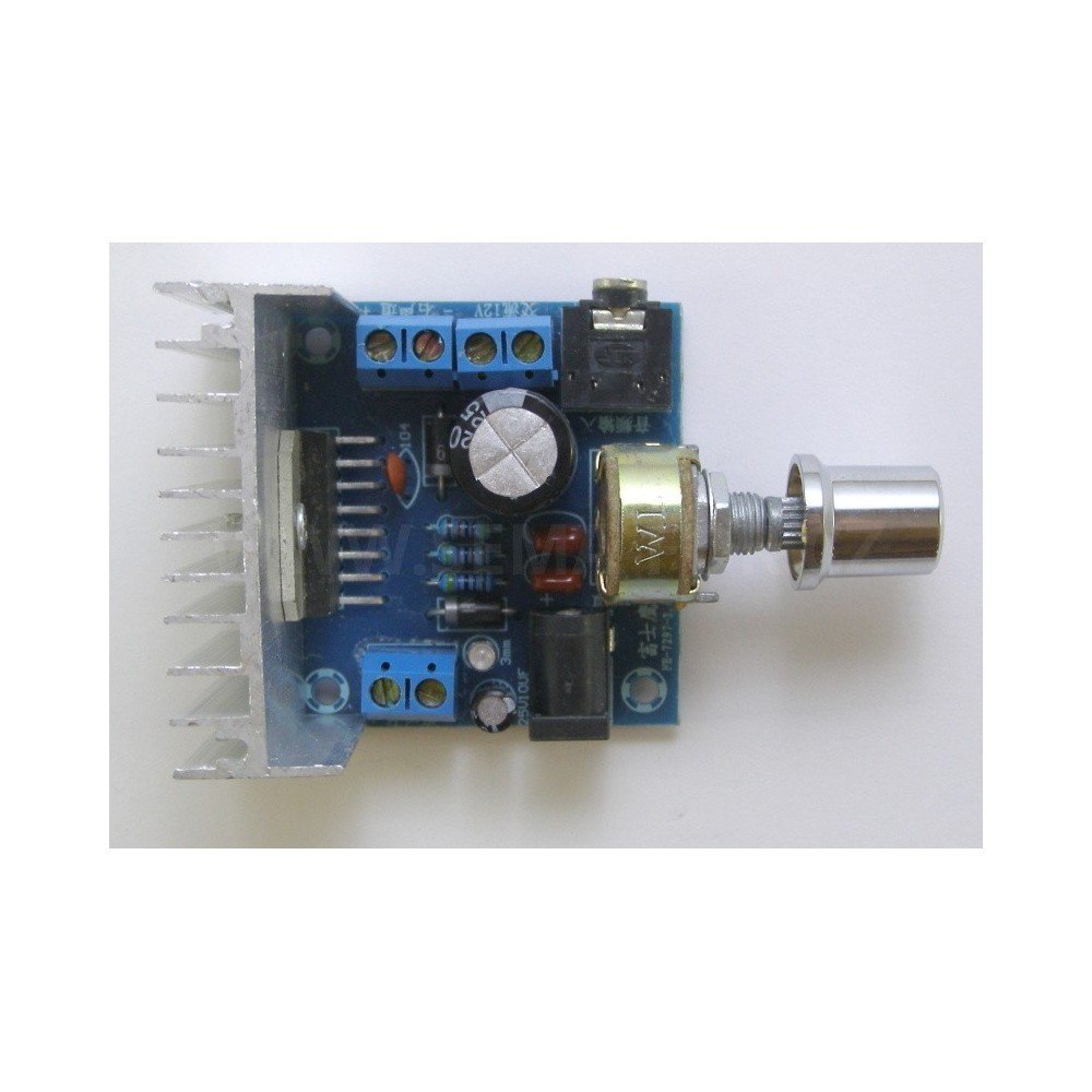 zesilovač pro mp3 set 2x15W