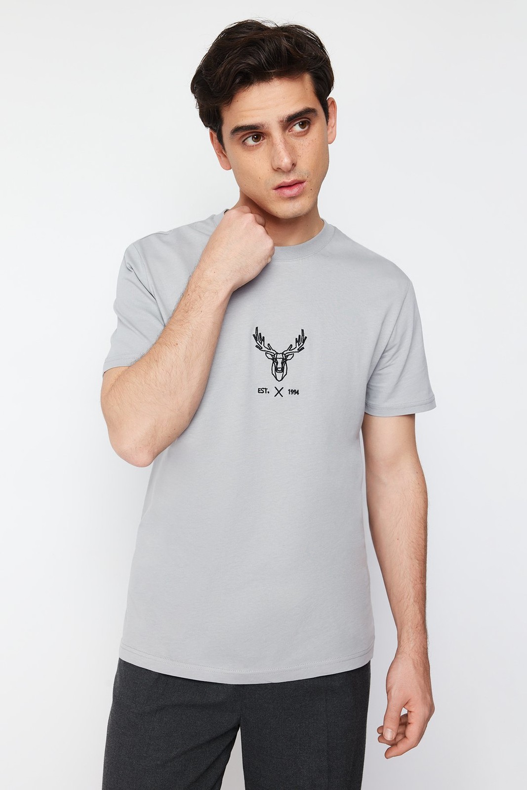 Trendyol Men's Gray Regular/Normal Fit Deer Embroidered 100% Cotton T-Shirt